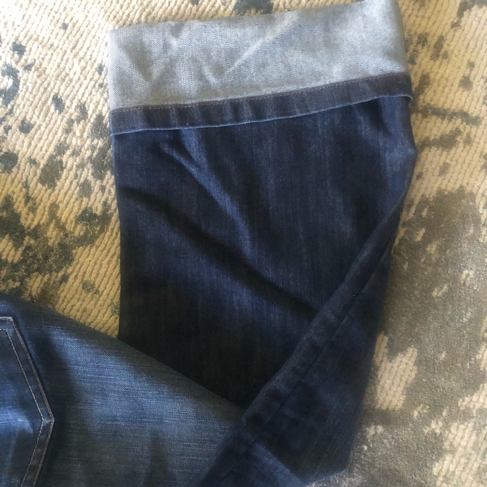 Merona ladies Mid Rise cuffed, cropped jeans size 16 - Picture 2 of 2